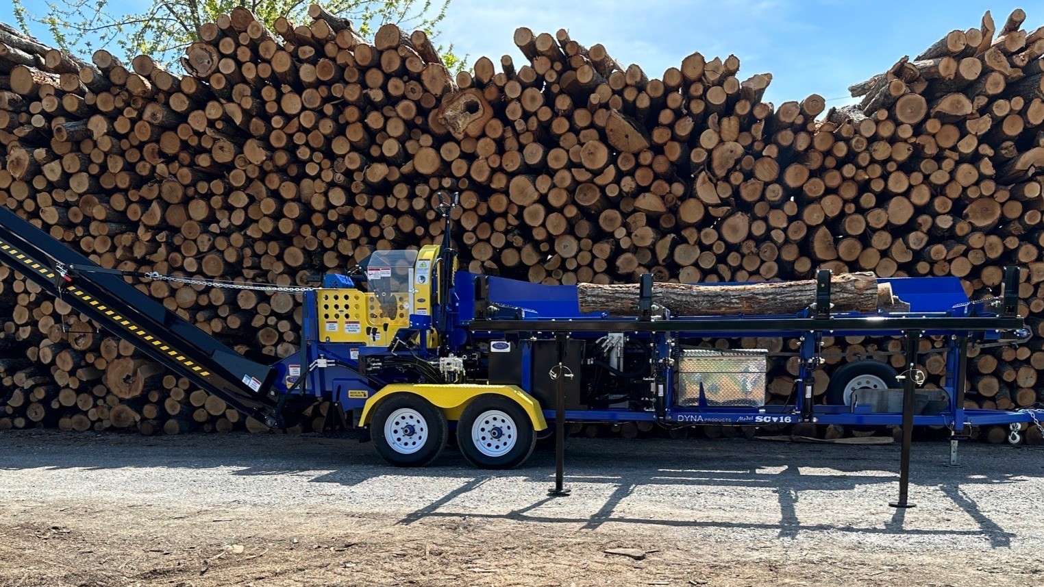 DYNA Firewood Processor SC16, wood processing machine